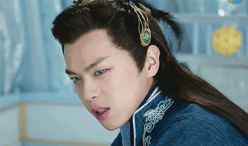 冷酷gif无情gif凶狠gif面目狰狞gif血色gif气焰嚣张gif蓝眼睛gif