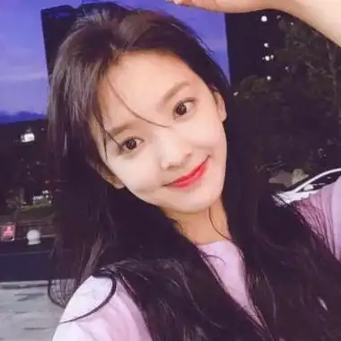 天真呆萌女孩真人头像 仙气头像女真人露脸可爱_女生头像_美头网