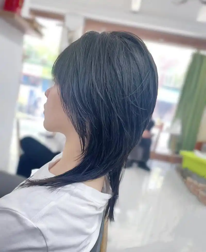 高层次少女感 鲻鱼头 夏天回头率有点高的长款鲻鱼头发型,自然饱满