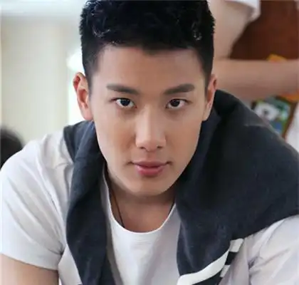 图孙克杰女朋友图片集锦非诚勿扰收获甜蜜爱情