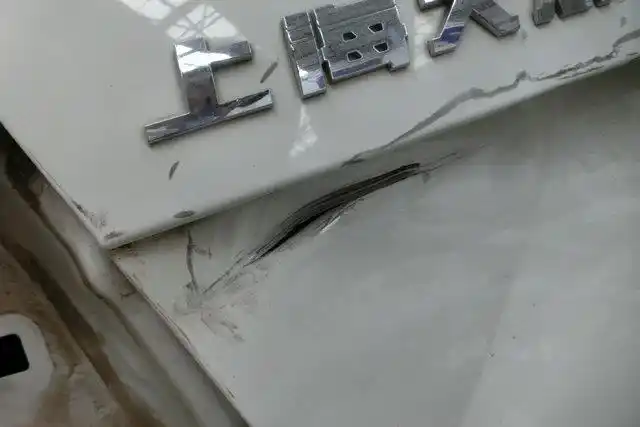 斯柯达svw71615fm轿车(举升门壳)