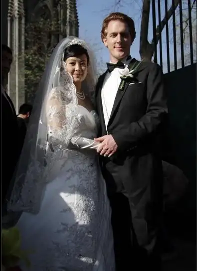 袁莉与外籍老公北京举行婚礼(组图)