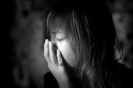 面对伤痛我们该怎么做?