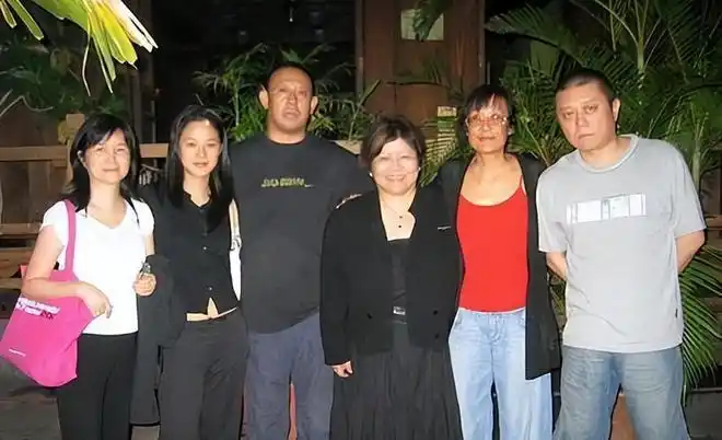 王朔|冯小刚|张艺谋|赵本山|甲方乙方_网易订阅