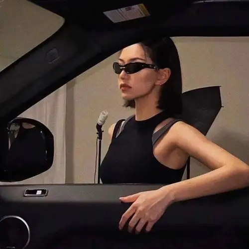 女生头像侵权删