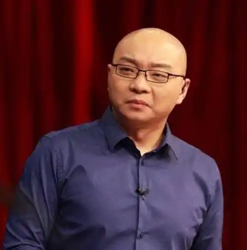 放弃电视"铁饭碗",双双辞职后创业,今41岁身价过亿_王凯_工作_曾湉