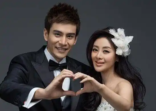 经超其实演技和颜值都是很在线的,但是出道的前几年根本就没有什么