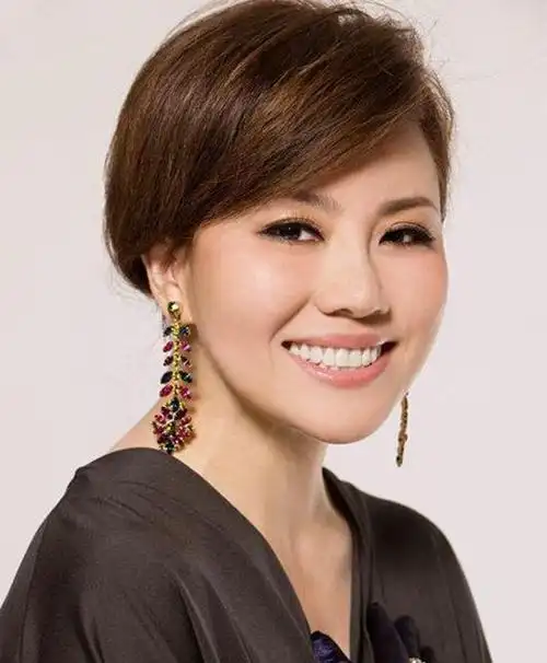 央视"垃圾"成蕾,藏身20年帮澳美窃取机密,被捕后也