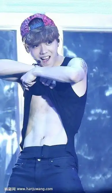 exo香港演唱会鹿晗掀衣秀腹肌,粉丝喊"吴亦凡,大家在等你" - 韩剧网
