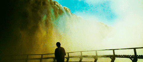 或者说,什么是圆满的爱情呢? 《春光乍泄》里有两个瀑布.