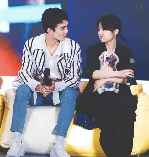 吴磊采访变身北电宣传委员,现场套路张子枫不当前辈想当师兄?