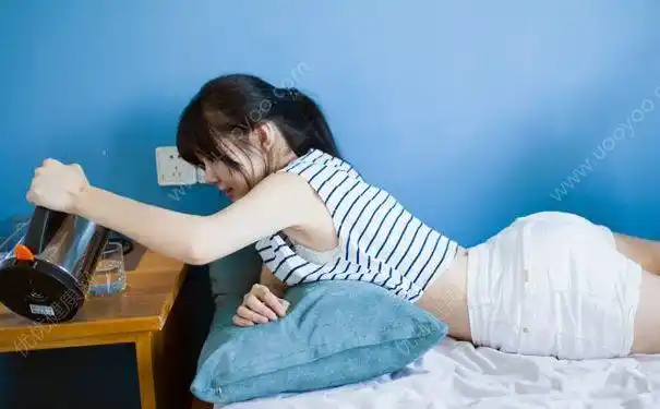 14岁月经还没来正常吗月经14岁不来怎么办多图