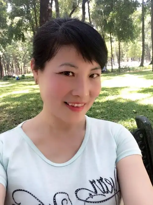 45岁离异女征婚照片(id:1819056378)_广东广州征婚交友_珍爱网