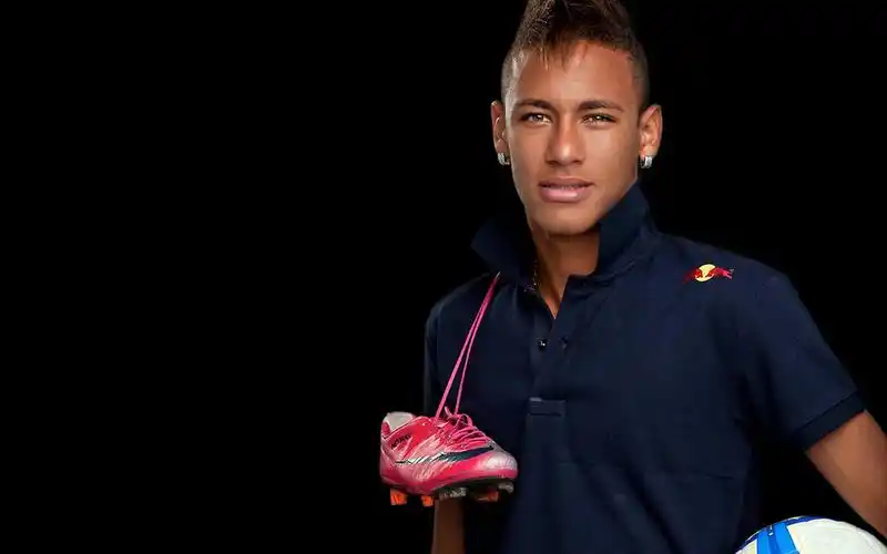 内马尔·达席尔瓦足球明星桌面壁纸