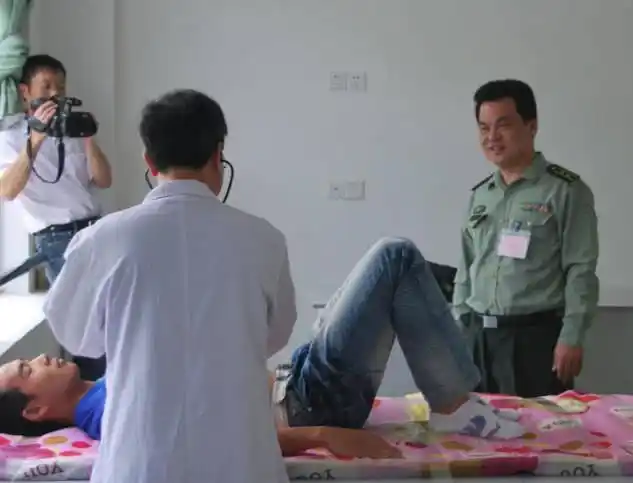 新兵体检最让人害羞的一项检查也很严格的提前做好准备