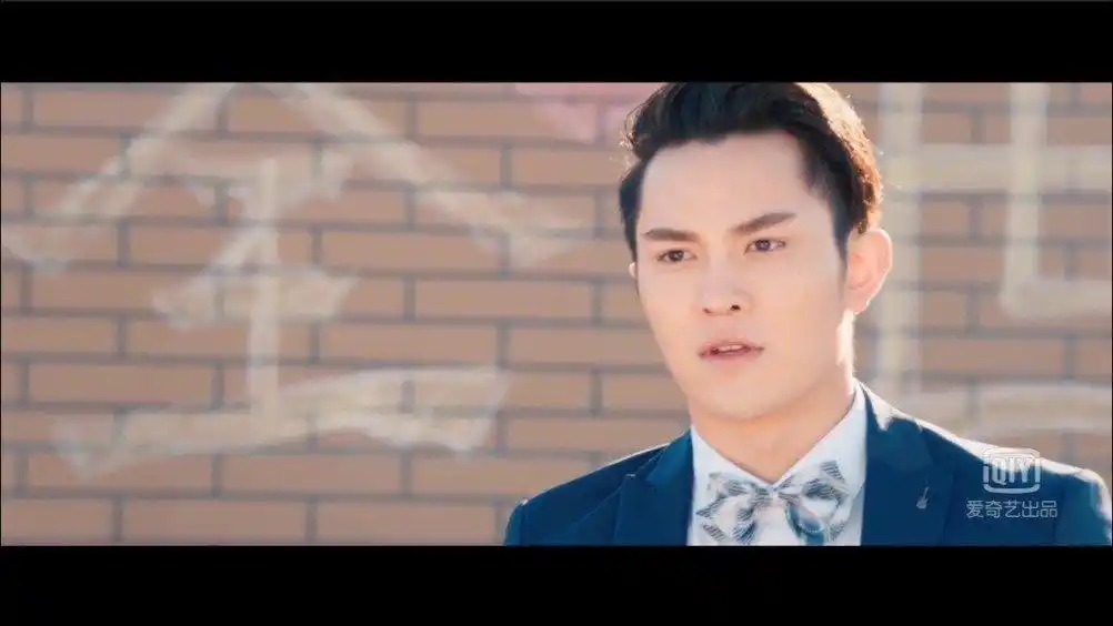 橘生淮南#播出揪起青春回忆杀,之前热剧《最好的我们》中聂子皓