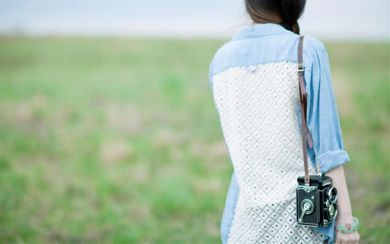 精选伤感女生的背影唯美摄影桌面壁纸图片大全