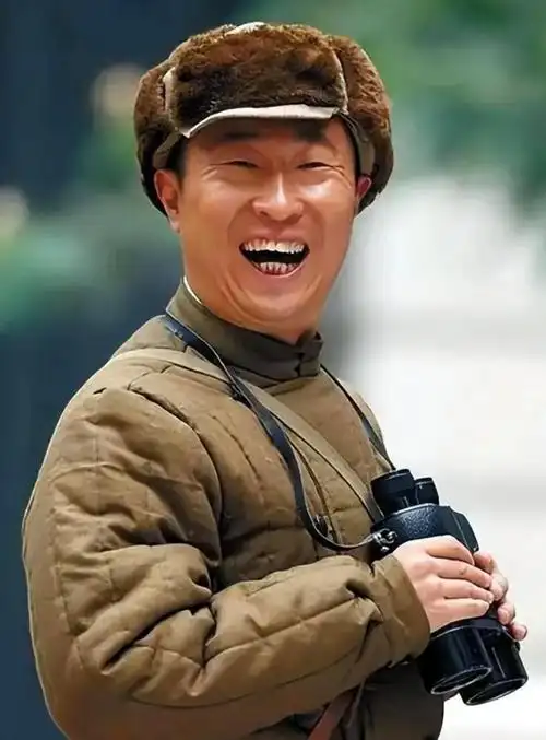 4位娱乐圈"丑星",以丑出名,娶的老婆一个比一个漂亮!凭什么