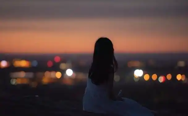 丧偶后发现:想念一个人对方能感应到你的想念|思念|量子|磁场|心灵