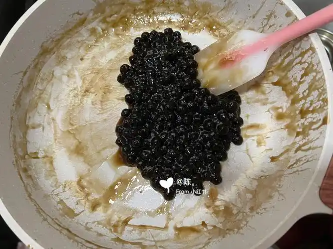 疫情期间在家简单做奶盖珍珠奶茶