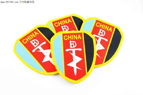 早期闪电利剑纪念臂章