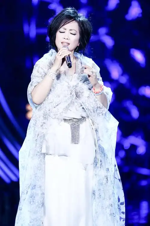 歌手2019齐豫谈及三毛动情落泪