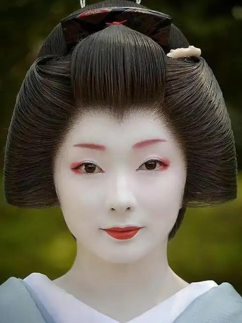 体验日本艺妓的极致美