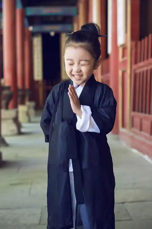 最萌小道士最萌小和尚和超萌小道姑都是摆拍佳作12