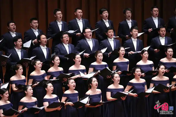 八月合唱节开幕国家大剧院合唱团唱响中外歌剧经典合唱