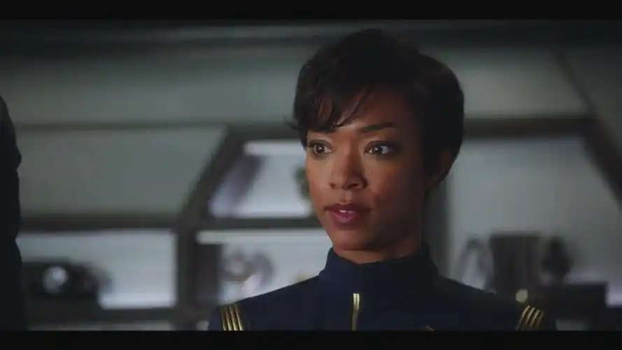 《星际迷航》女主角合作詹姆斯 加盟《大灌篮2》_索尼夸·马丁