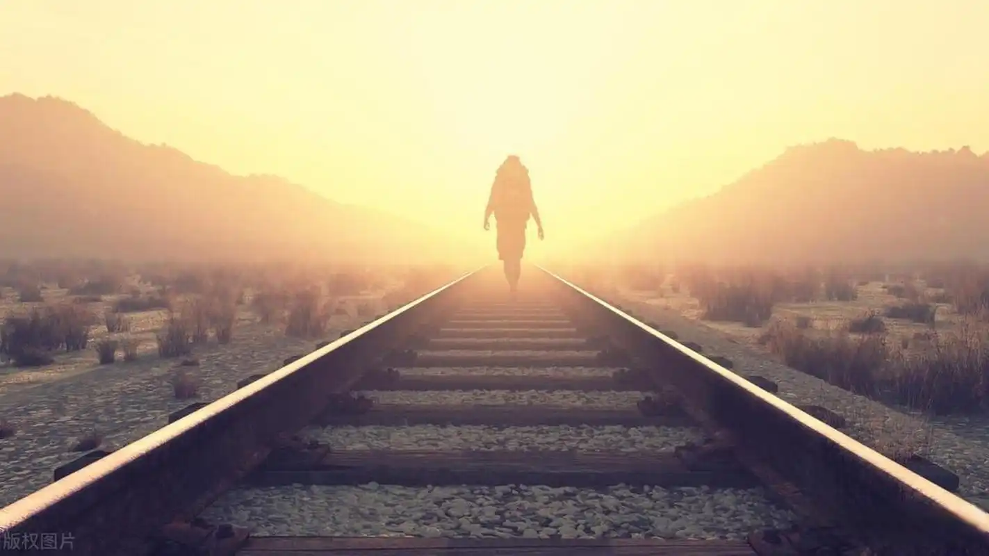 苦登攀, 争硕比. 如此行, 方体会. 人生路, 百样行. 头条首发大赛