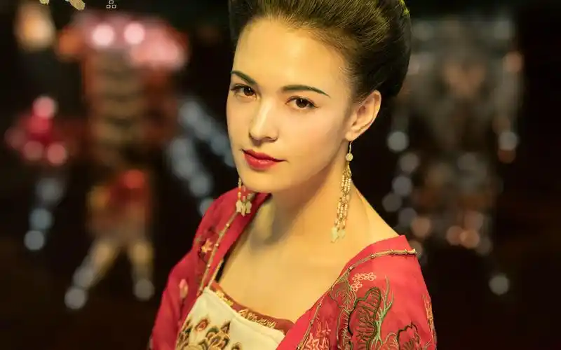 《妖猫传》:不问前世,不看未来,真情梦靥