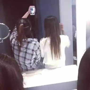 女生头像背影头像闺蜜头像