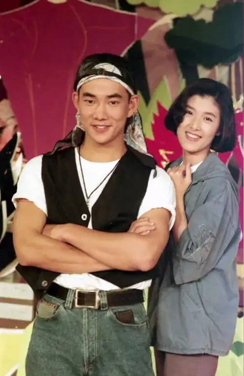 任贤齐苏慧伦30年合照对比##任贤齐苏慧伦amber好像一家三口