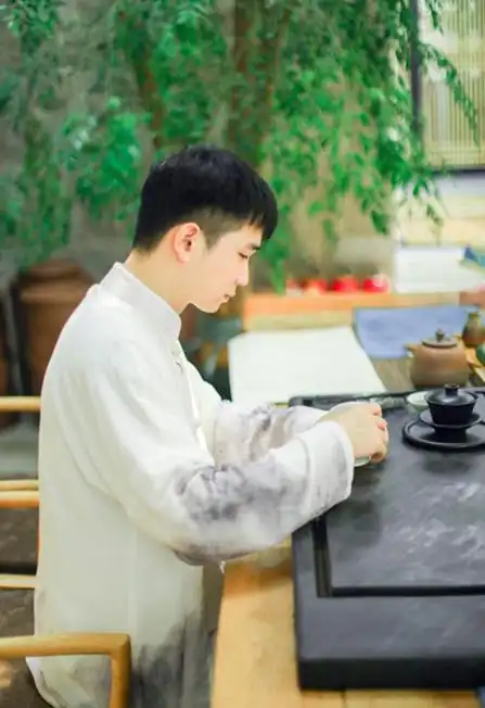 喜马拉雅主播云天河从地质勘察员转型演播有声书