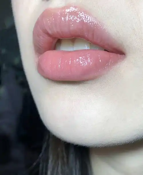 嘴唇纹路深是怎么改善(唇纹怎么办) - 网络杂谈 - 资源蟹