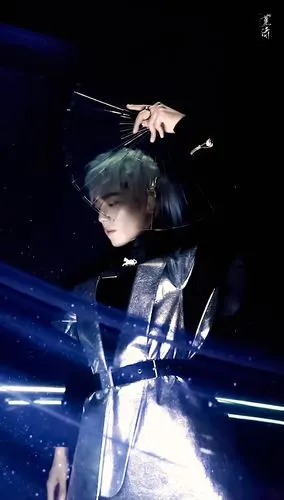 肖战│时尚芭莎 二月刊