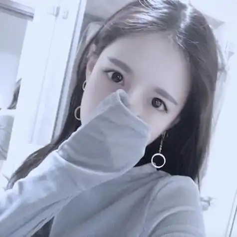 女生唯美头像挡脸字母公式