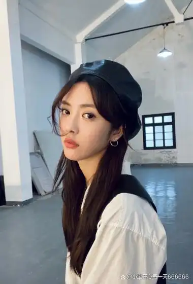 蔡文静真的吸烟吗?