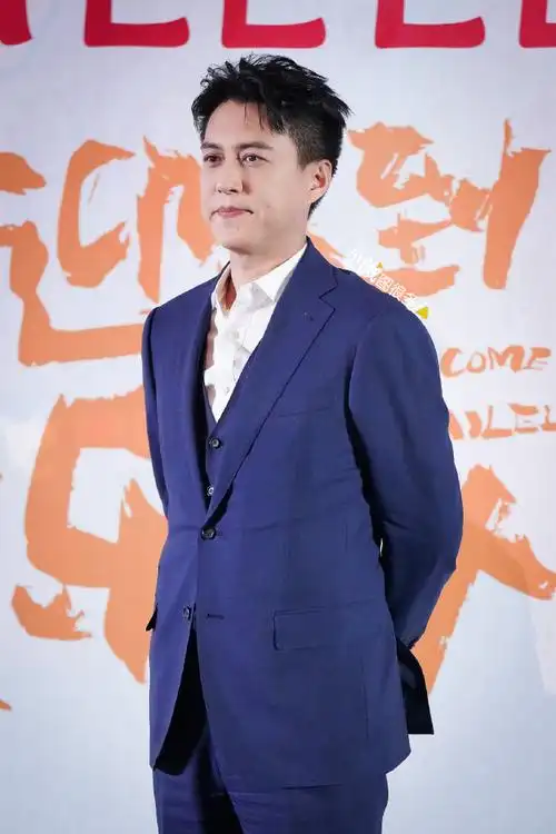 欢迎来到麦乐村心心相连首映式##靳东欢迎来到麦乐村