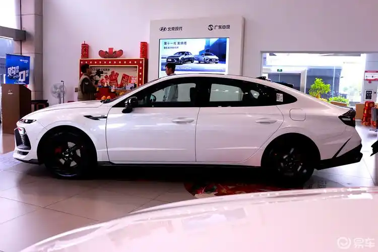 最新款北京现代索纳塔_易车知识库