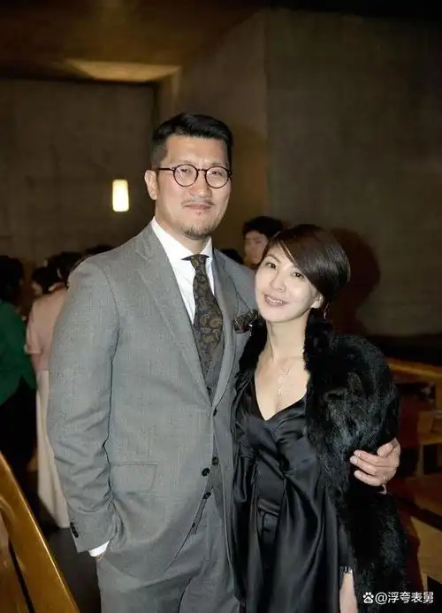 苏慧伦个人资料  52岁苏慧伦边工作边庆生,44岁结婚45岁当妈