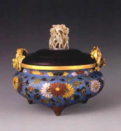 中国珐琅艺术故宫珍藏宝物五款明早期掐丝珐琅艺术品欣赏