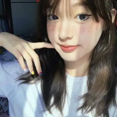 18岁头像真人女生头像 高清好看的头像女18岁真实照片大全_女生头像