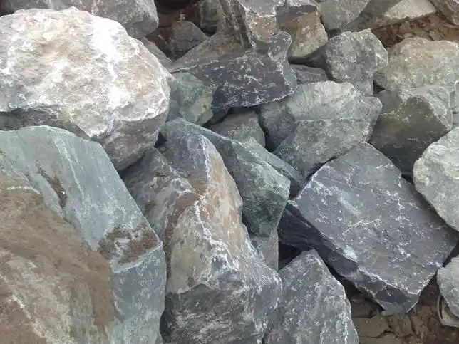 石灰石和矿渣复掺对水泥性能的影响