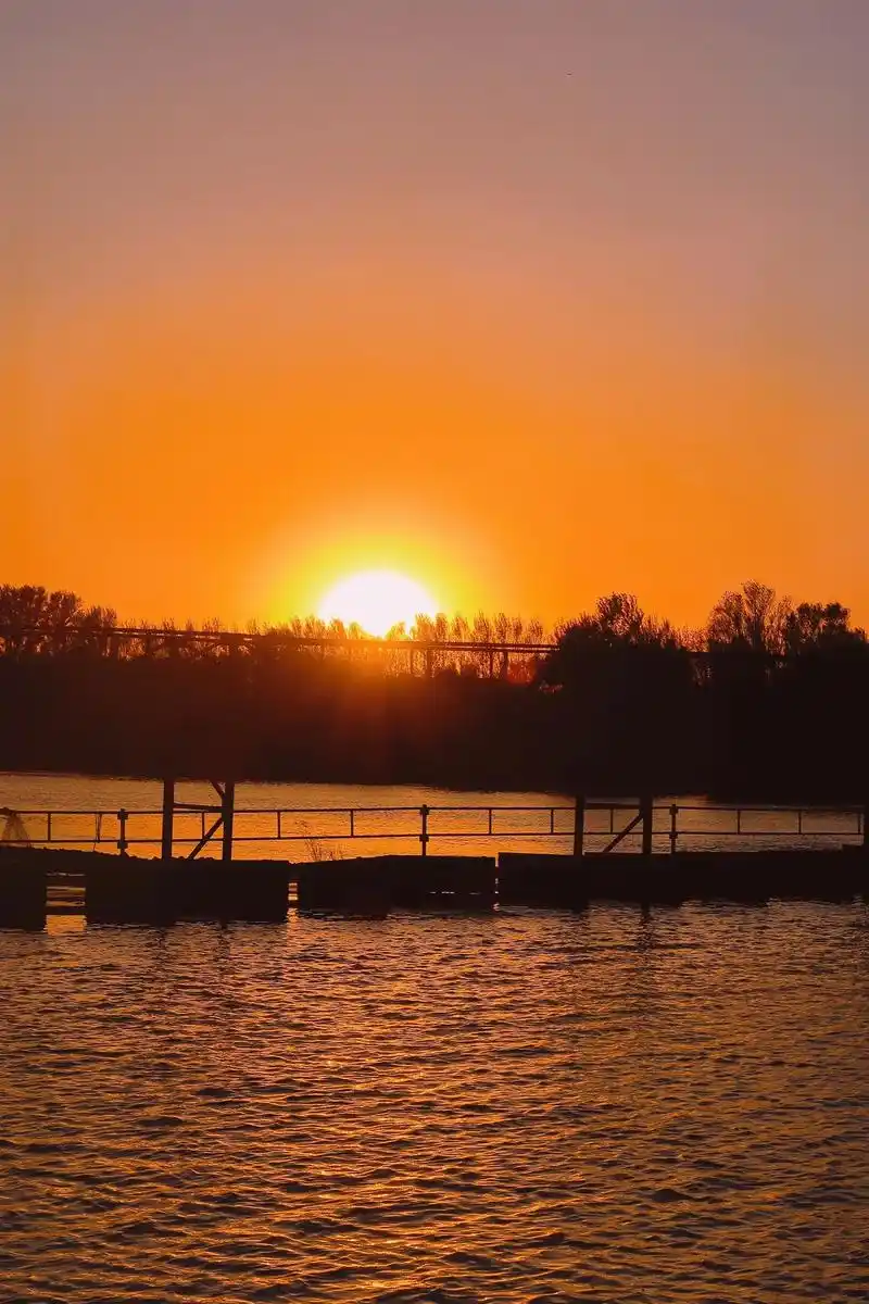 没有日常的日常.#生活碎片 #分享照片 #治愈系风景 #随拍 - 抖音