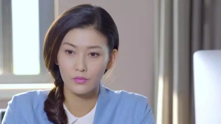 情谜睡美人:灰姑娘想远离总裁,哪料总裁机智一招,让她乖乖回来