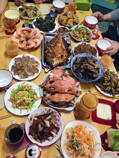 青岛人朋友圈年夜饭大赛!上桌率最高的是.