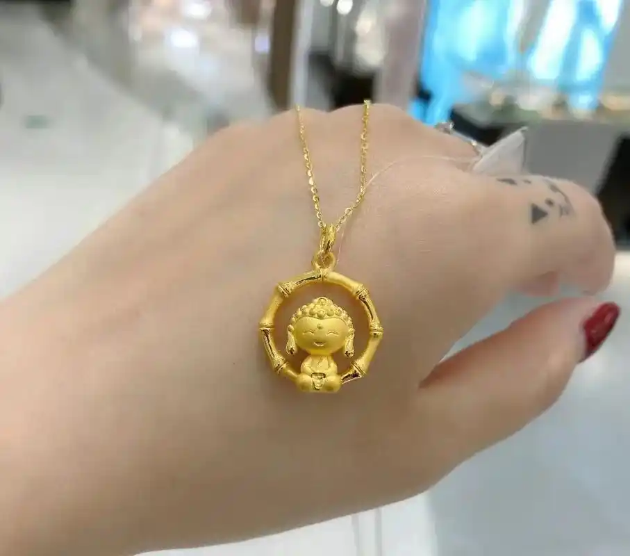 小萌佛黄金吊坠94 人见人爱的小q萌佛吊坠78 款式新颖独特  - 抖