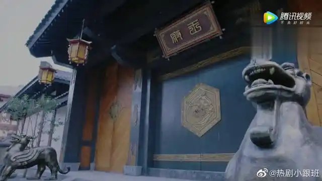 电视剧视频博主   关注 g 私信 = 他的主页 他的相册 131 关注